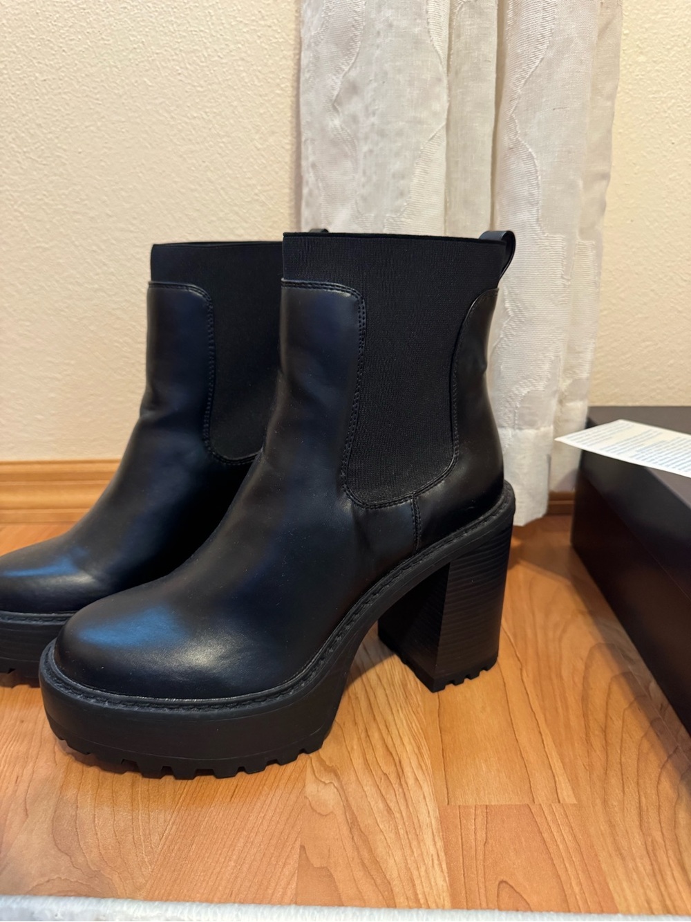 Madden Girl boots